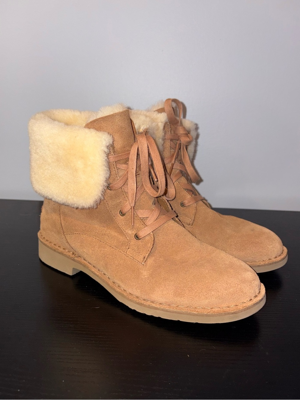 UGG Womens 10 Chestnut Shearling Suede Lace Up Winter Boots